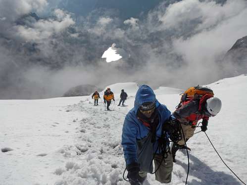 climbing-the-rwenzori-mountains